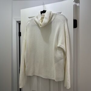 Lagence Sweater Size L Mint Condition